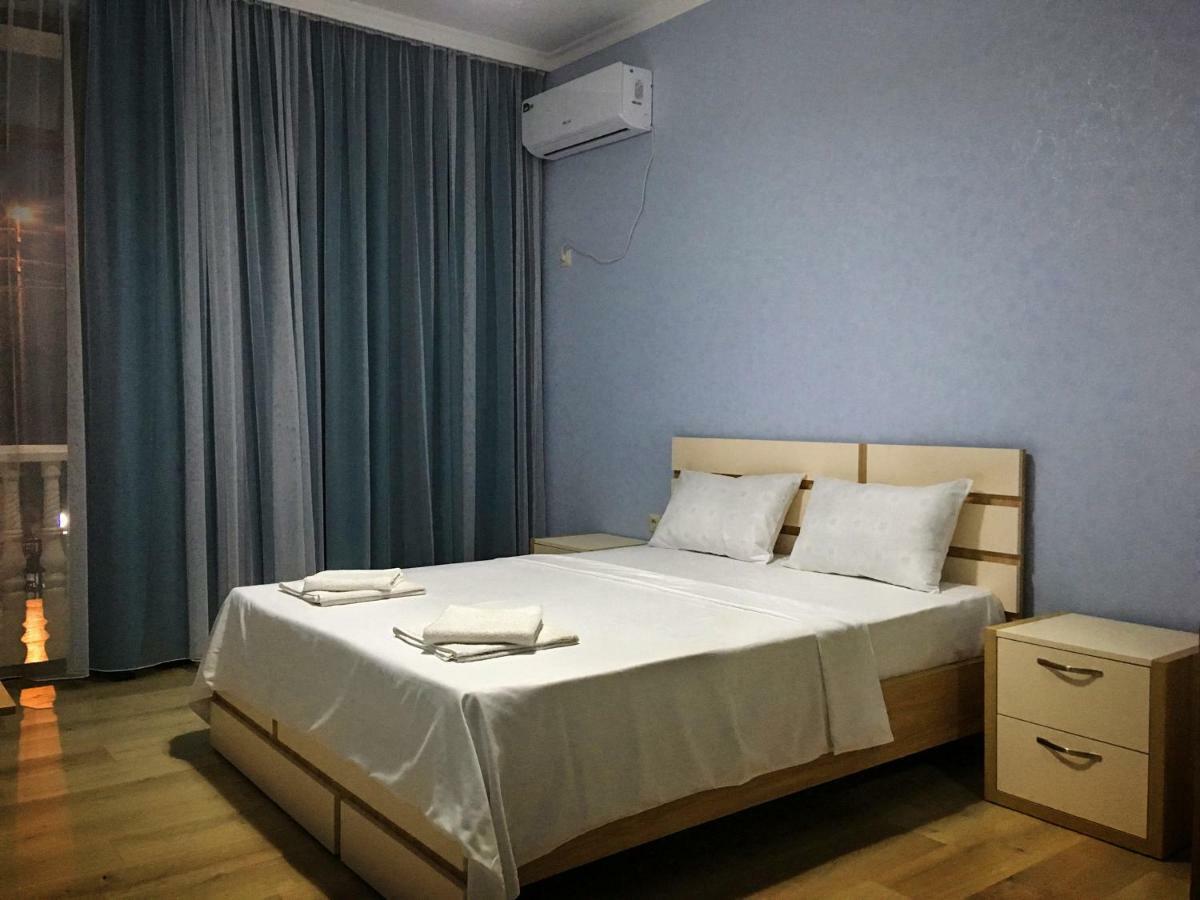 Golden House Hotel Anaklia Bagian luar foto