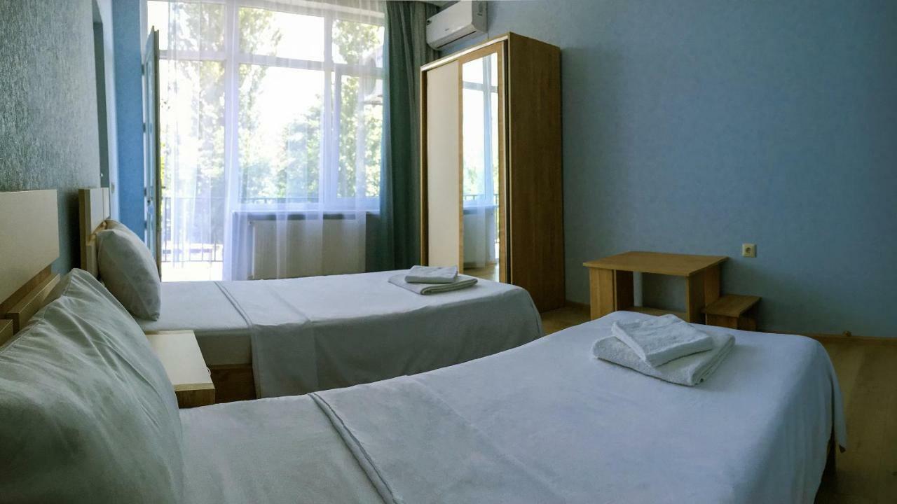Golden House Hotel Anaklia Bagian luar foto